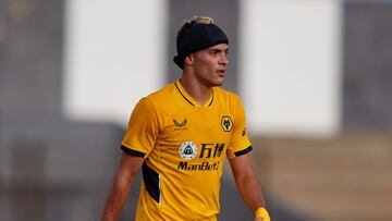 Raúl Jiménez metió su primer gol tras su lesión
