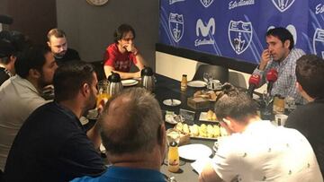 Willy Villar, director deportivo del Movistar Estudiantes, durante el desayuno informativo con los medios.