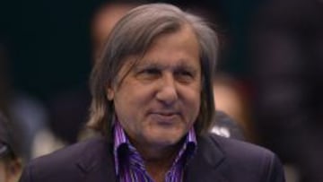 Nastase dice que Federer "podr¨ªa jugar hasta los 60 a?os"