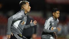 “Hoy es un guerrero”: se abre una puerta para Eduardo Vargas