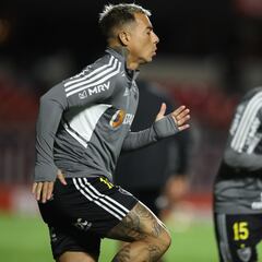 “Hoy es un guerrero”: se abre una puerta para Eduardo Vargas