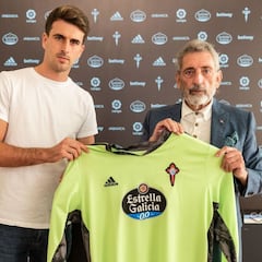 Coudet se queda sin porteros