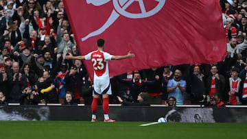LONDON (United Kingdom), 16/03/2025.- Arsenals Mikel Merino celebrates scoring their first goal during the English Premier League soccer match between Arsenal and Chelsea, in London, Britain, 16 March 2025. (Reino Unido, Londres) EFE/EPA/DANIEL HAMBURY EDITORIAL USE ONLY. No use with unauthorized audio, video, data, fixture lists, club/league logos, 'live' services or NFTs. Online in-match use limited to 120 images, no video emulation. No use in betting, games or single club/league/player publications.