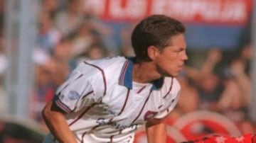 El argentino nacionalizado mexicano fue dirigido por Pellegrini en clubes distintos. Primero en San Lorenzo, donde ganó el Clausura argentino y la Copa Mercosur en 2001; y posteriormente en Villarreal.