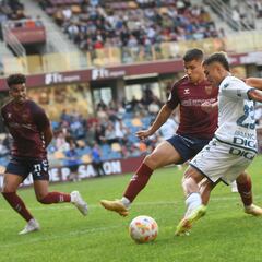 Álex Bergantiños y Yeremay, semáforo verde a la titularidad