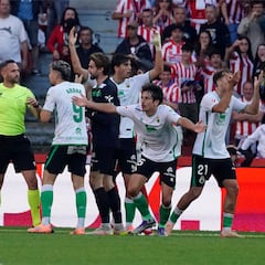 Mantienen la roja a Sangalli y le meten dos partidos como a Michelin