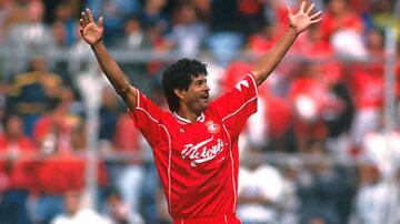 Hasta la fecha, nadie ha estado cerca siquiera de alcanzar los 29 goles en un torneo corto del fútbol mexicano. Además de ser tetracampeón de la Liga MX.