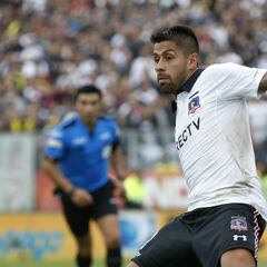 Fernández se recupera y podría suplir a Valdivia en Colo Colo