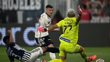 Junior cae en Santiago de Chile