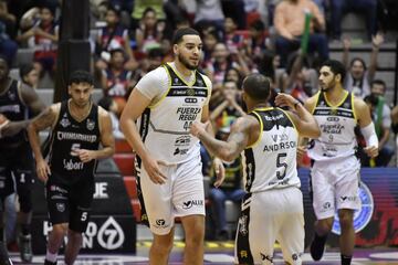 Fuerza Regia 87-57 Dorados