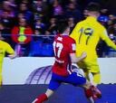 El Villarreal reclamó penalti de Saúl sobre Castillejo en el 2'