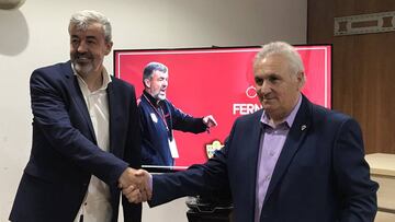 A Óscar Fernández aún le faltan entre cinco y ocho fichajes