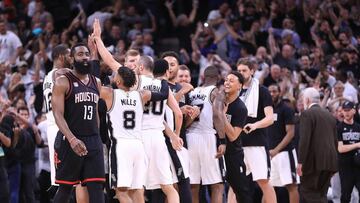 En la prórroga y sin Leonard: los Spurs toman ventaja