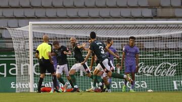 El Racing de Ferrol, celebrando el primer tanto de Jon García.