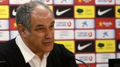 Zubizarreta, en una imagen de archivo en la sala de prensa del Camp Nou