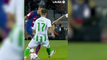 Revive la espectacular jugada consecutiva de los españoles y el portugués en la victoria del Barcelona ante Betis.