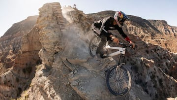 Emil Johansson probando su l&iacute;nea en el Red Bull Rampage 2023, el 12 de octubre del 2023 en Utah (Estados Unidos). MTB Freeride. 