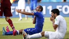 Luis Suárez in the Uruguay list 620 days after biting Chiellini