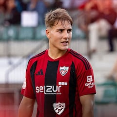 Aitor Uzkudun y Alejandro Ibarrondo, más cerca del Andorra