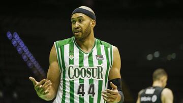 Jerome Jordan, durante un partido de la Liga ACB con el Coosur Betis