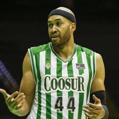 El pívot Jerome Jordan no continuará en el Coosur Betis