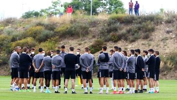La Ponferradina del centenario ya toca balón