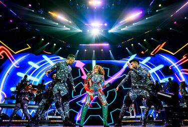 Gloria Trevi se desata y enamora en Madrid en pleno LGTBIQ+