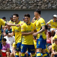 Las Palmas lame sus heridas y convence en el redebut de Jesé Rodríguez