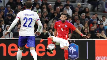 Mauricio Isla fue ofrecido a la U y así reaccionaron en el CDA