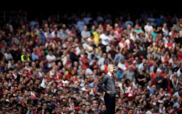 Arsène Wenger dirige su último partido como entrenador del Arsenal.