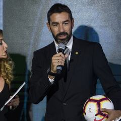 Pires: "Estoy feliz porque iré a la final con uno de mis equipos"