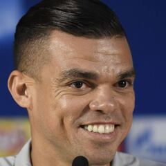 Pepe dice que no sintió tristeza por su marcha del Real Madrid