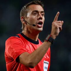 El francés Turpin pitará el Roma-Real Madrid en el Olímpico