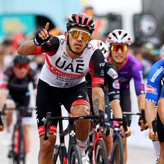 Descalificación para Molano por esprint irregular y triunfo para Wiggins