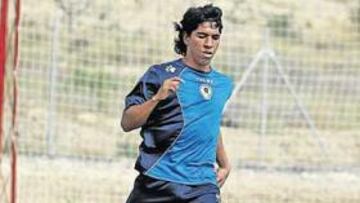 <b>SIN TRÁNSFER. </b>Juan Carlos Mariño sigue entrenándose aunque aún no está inscrito en la Liga.