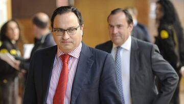 Tres directores deportivos, seis entrenadores y casi 50 futbolistas