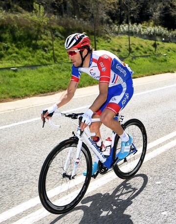 Tercero en el Tour de 2014, Pinot no ha vuelto a pisar el podio de una grande desde entonces por unas causas (ca¨ªdas) u otras (pajarones). Competitivo, valiente y excelente escalador, ha prometido batalla: ¡°No s¨¦ qu¨¦ suceder¨¢ en una prueba tan abierta, pe