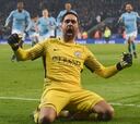 Claudio Bravo, leyenda chilena, se retira del fútbol: edad, títulos, reacciones y mensajes tras el anuncio, en vivo