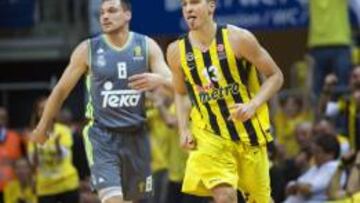 Bogdanovic firmó un gran partido. Maciulis, la imagen de la impotencia.