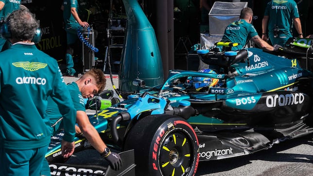 Espejismo de Aston Martin y un jarro de agua fría