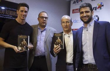 Fernando Torres and Carlos Matallanas: football and life