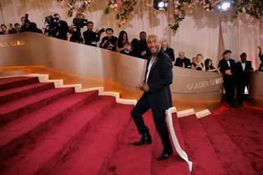 Scott Evans a su llegada a la gala de los Globos de Oro.