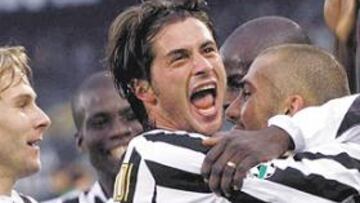 <b>BAJO SOSPECHA. </b>Tacchinardi (en el centro) y su ex compañero Conte han sido acusados de consumir EPO.