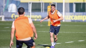 Joseba Zaldua en un entrenamiento en la Ciudad Deportiva Bahía de Cádiz.