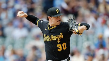 MILWAUKEE, WISCONSIN - JULY 11: Paul Skenes #30 of the Pittsburgh Pirates throws a pitch in the first inning \amb at American Family Field on July 11, 2024 in Milwaukee, Wisconsin. John Fisher/Getty Images/AFP (Photo by John Fisher / GETTY IMAGES NORTH AMERICA / Getty Images via AFP)