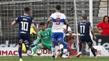 Héroe del clásico: las 7 tapadas descomunales de Matías Dituro