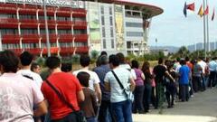 Expectación desbordada por ver al Madrid solidario