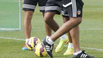 Filipe Augusto (centro).