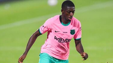 BARCELONA, SPAIN - SEPTEMBER 16: Ousmane Dembele of FC Barcelona runs with the ball during the during the pre-season friendly match between FC Barcelona and Girona at Estadi Johan Cruyff on September 16, 2020 in Barcelona, Spain. (Photo by David Ramos/Get