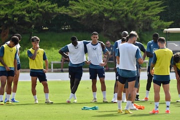 Entrenamiento de la UD Almería. Temporada 2024-25.